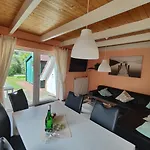 6 Personen Austernfischer Mit Zwei Toiletten In Casa vacanze *