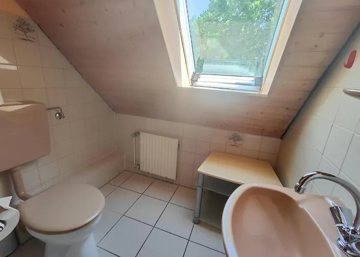 6 Personen Austernfischer Mit Zwei Toiletten In Hébergement de vacances *